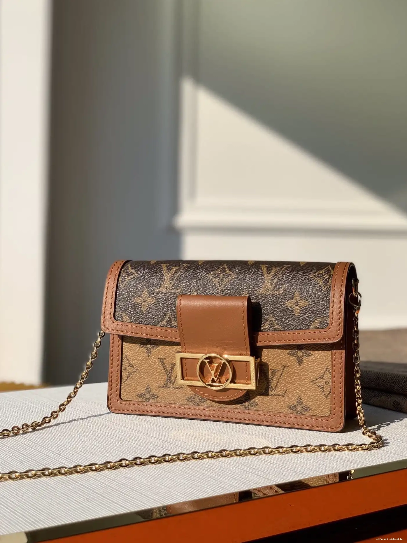 VUITTON WALLET CHAIN V LOUIS DAUPHINE 0527